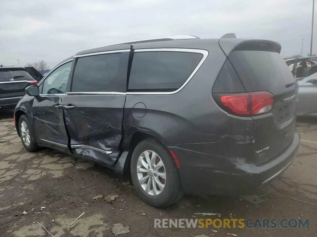 2 fotografías del automóvil dañado 2C4RC1BG7KR507727 CHRYSLER PACIFICA 2019