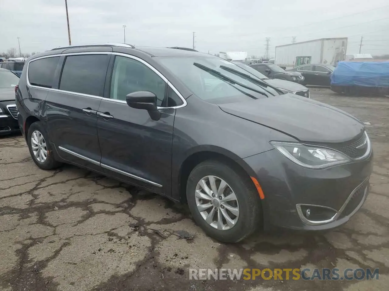 4 fotografías del automóvil dañado 2C4RC1BG7KR507727 CHRYSLER PACIFICA 2019