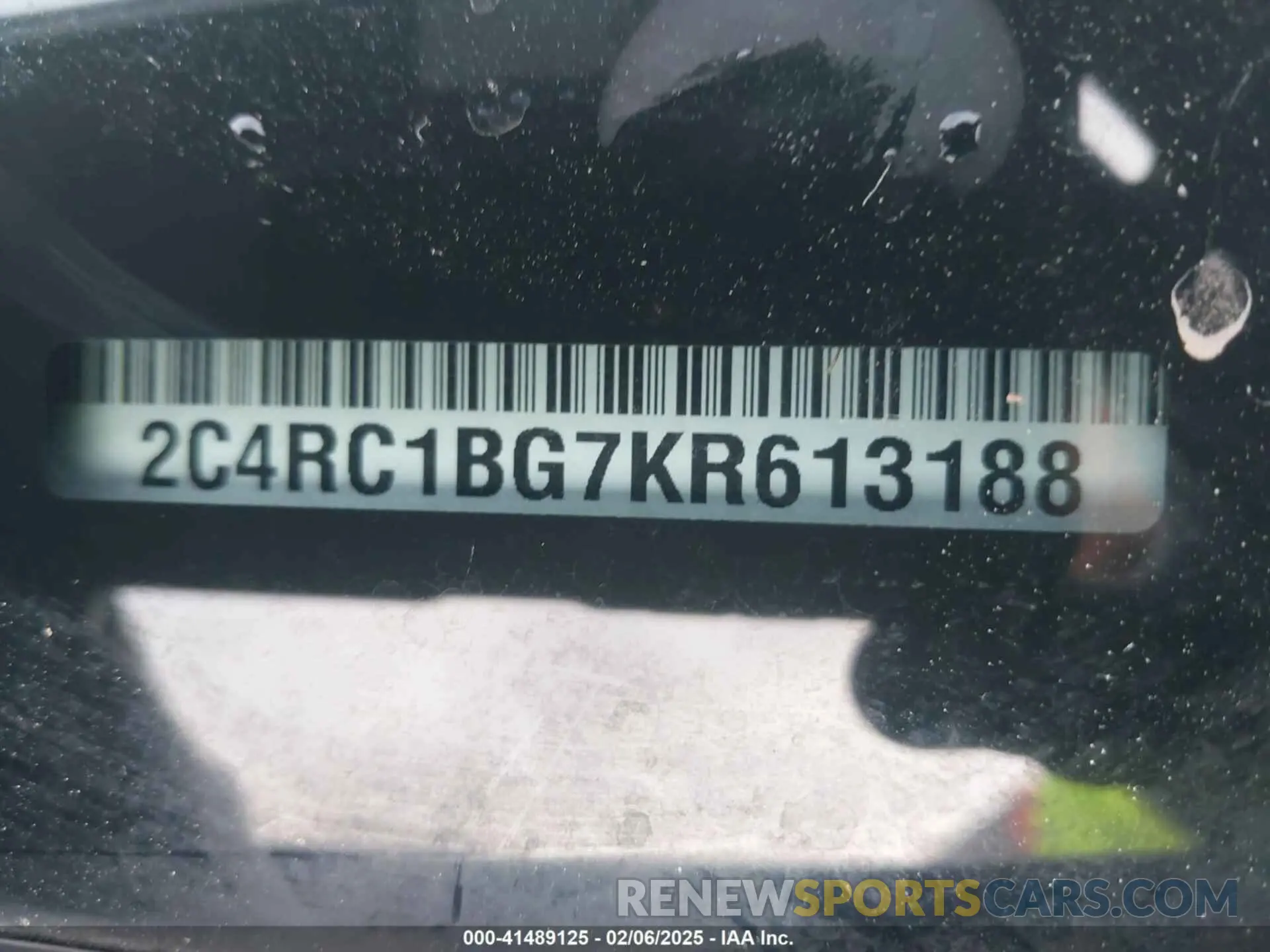 9 fotografías del automóvil dañado 2C4RC1BG7KR613188 CHRYSLER PACIFICA 2019