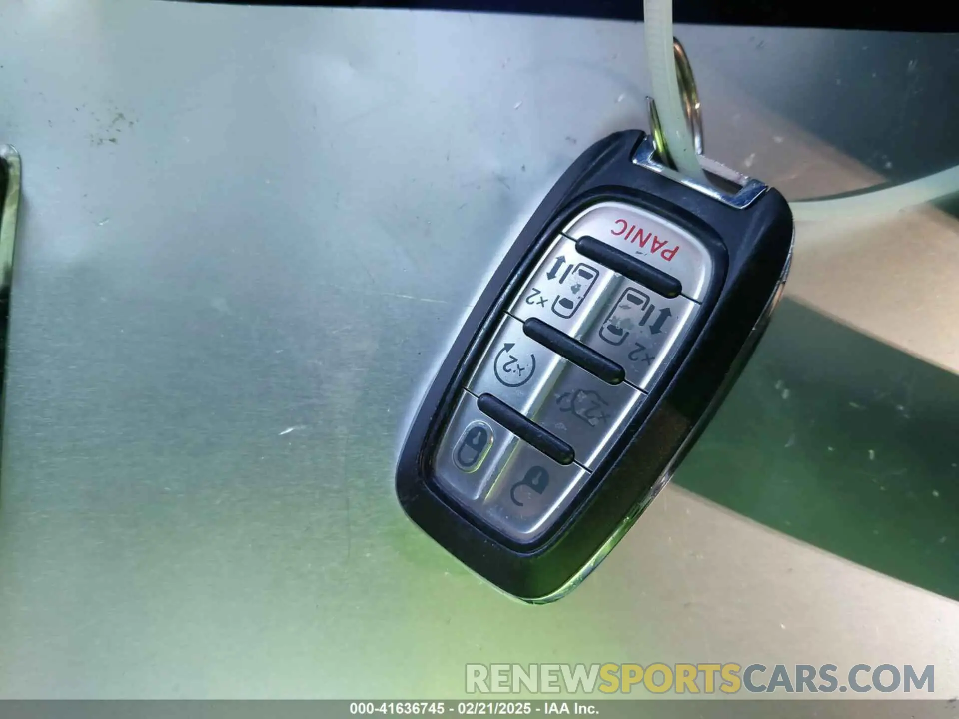 11 fotografías del automóvil dañado 2C4RC1BG7KR657272 CHRYSLER PACIFICA 2019