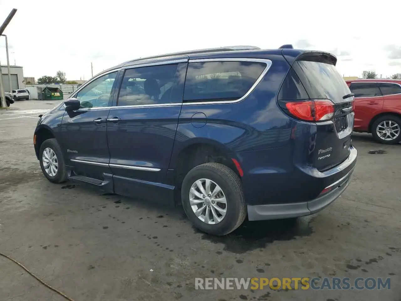 2 fotografías del automóvil dañado 2C4RC1BG7KR732536 CHRYSLER PACIFICA 2019