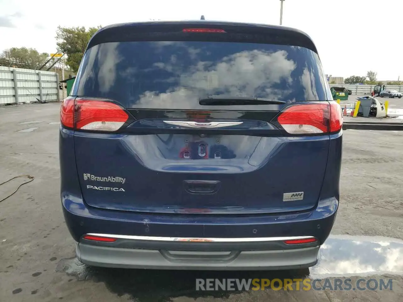 6 fotografías del automóvil dañado 2C4RC1BG7KR732536 CHRYSLER PACIFICA 2019