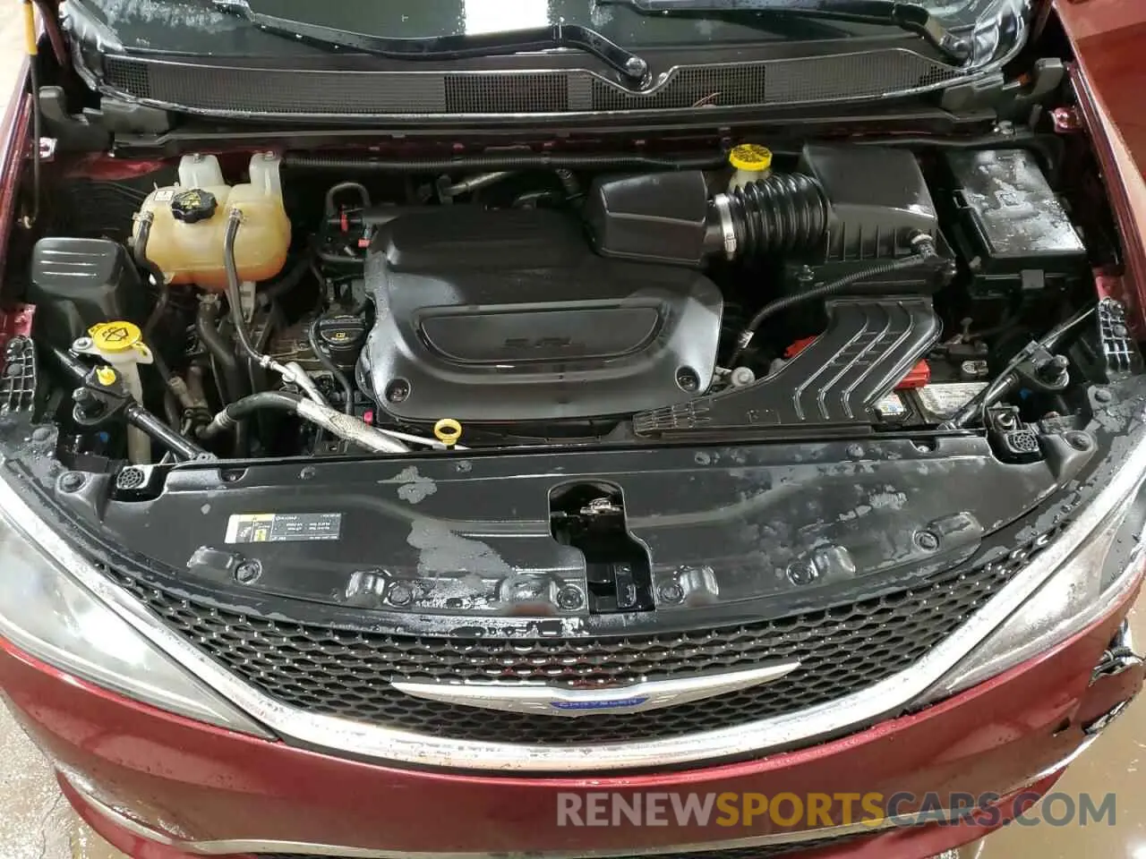 12 fotografías del automóvil dañado 2C4RC1BG8KR597163 CHRYSLER PACIFICA 2019
