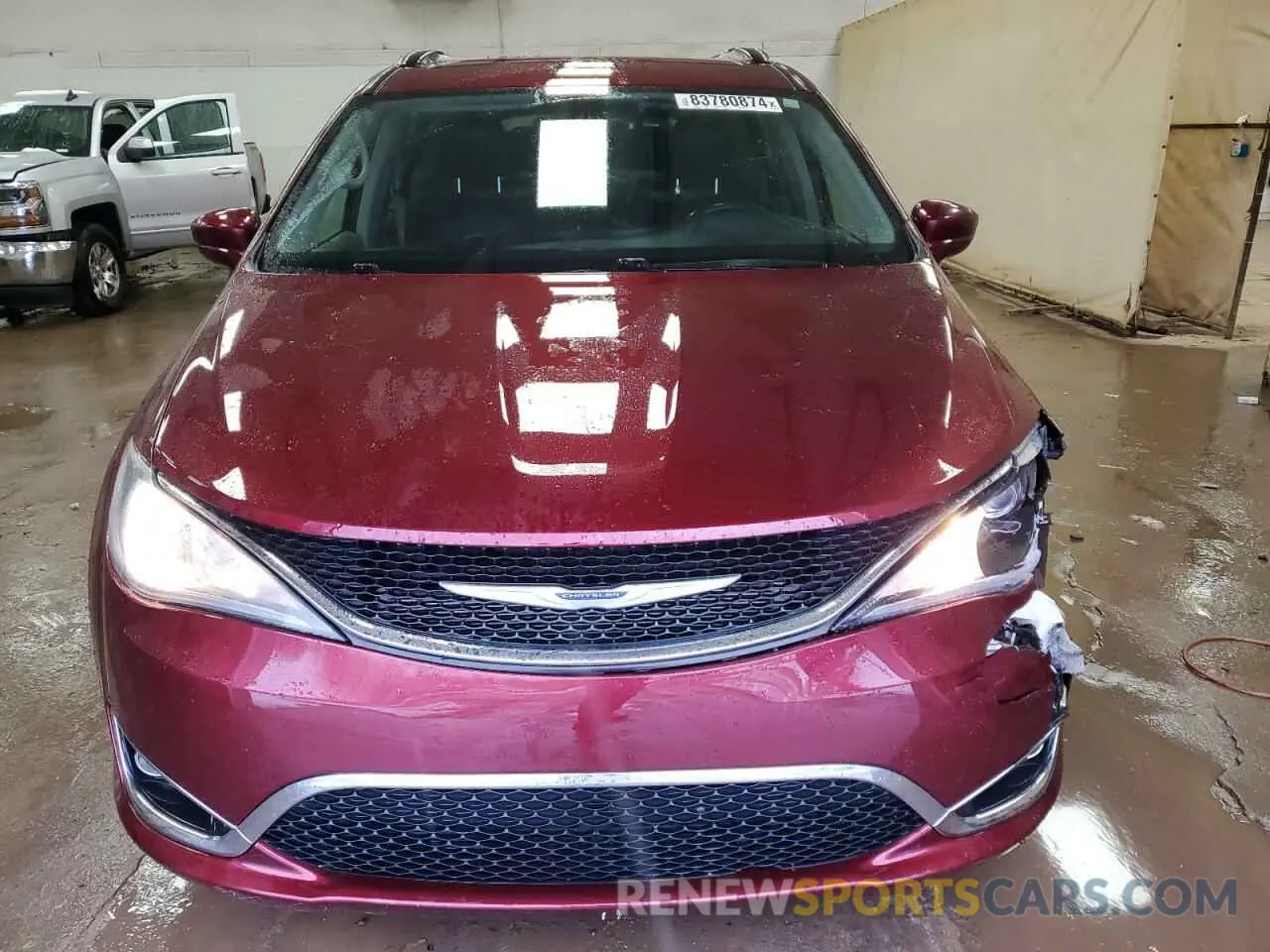5 fotografías del automóvil dañado 2C4RC1BG8KR597163 CHRYSLER PACIFICA 2019