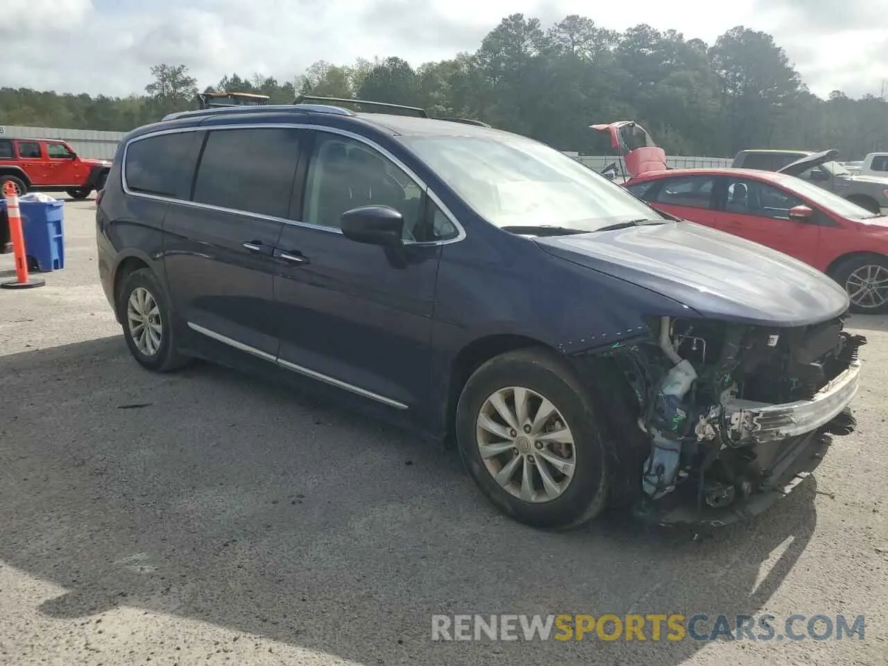 4 fotografías del automóvil dañado 2C4RC1BG9KR531754 CHRYSLER PACIFICA 2019