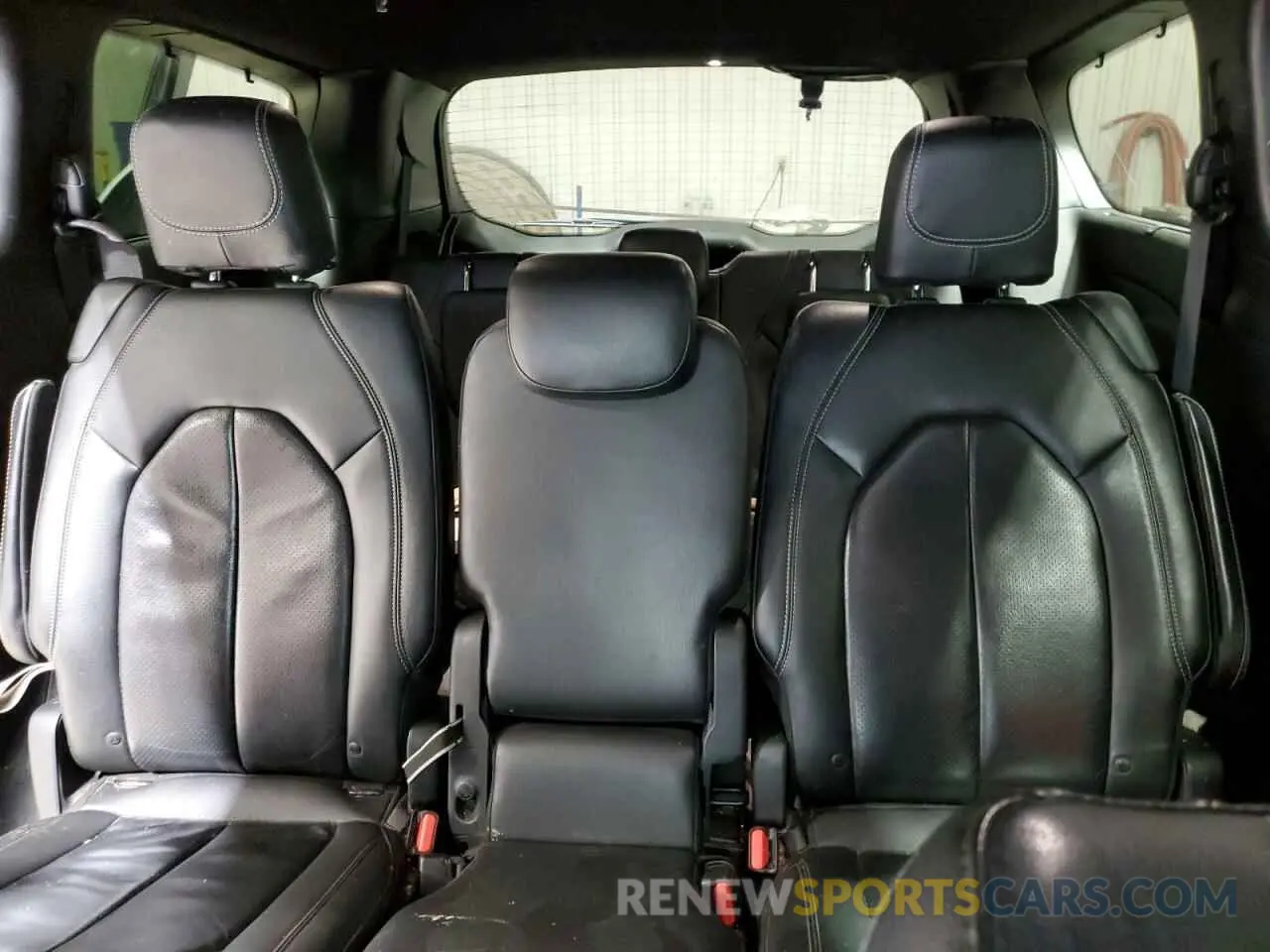 10 fotografías del automóvil dañado 2C4RC1BGXKR508340 CHRYSLER PACIFICA 2019