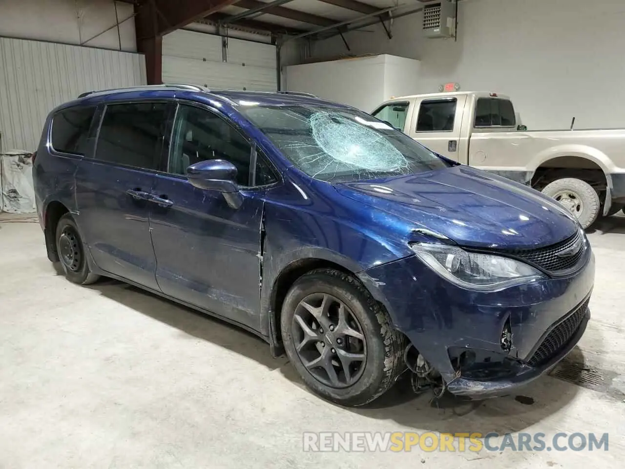 4 fotografías del automóvil dañado 2C4RC1BGXKR508340 CHRYSLER PACIFICA 2019