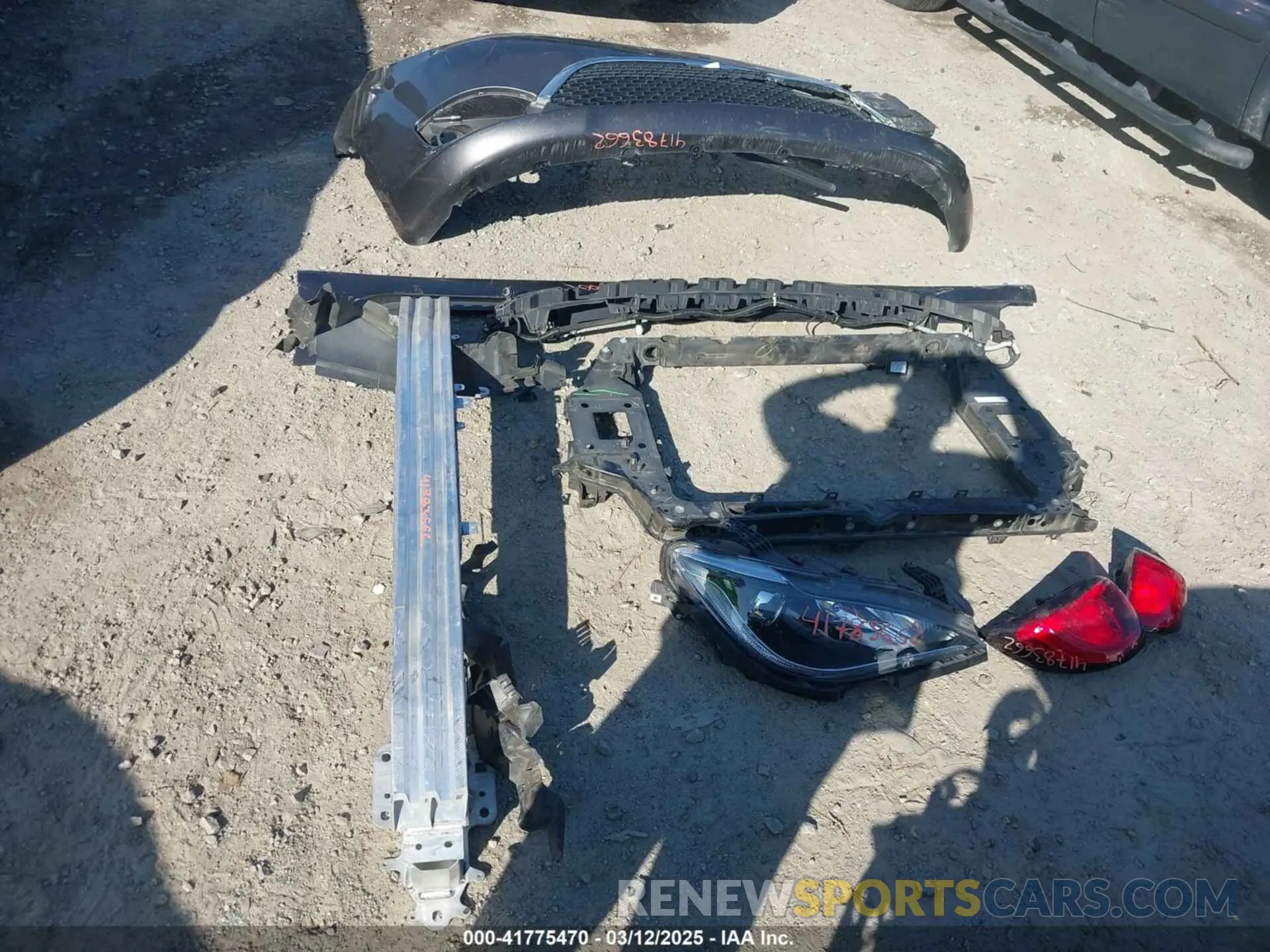 12 fotografías del automóvil dañado 2C4RC1BGXKR531732 CHRYSLER PACIFICA 2019