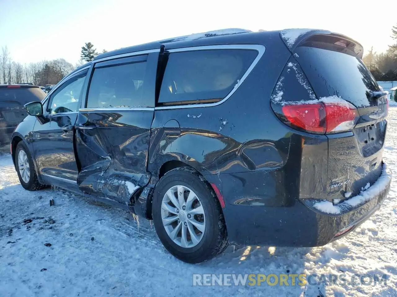 2 fotografías del automóvil dañado 2C4RC1BGXKR570367 CHRYSLER PACIFICA 2019