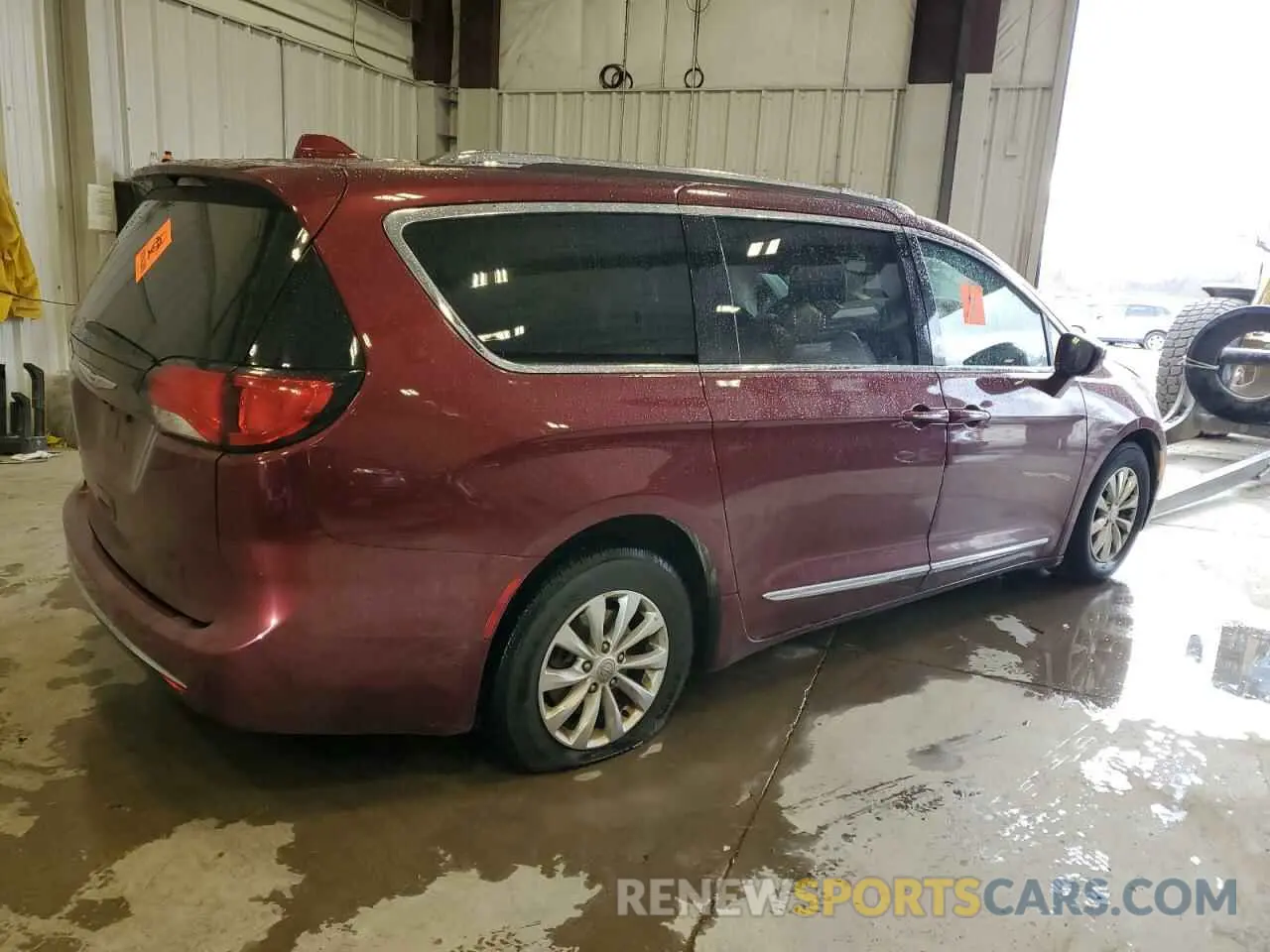 3 fotografías del automóvil dañado 2C4RC1BGXKR624833 CHRYSLER PACIFICA 2019