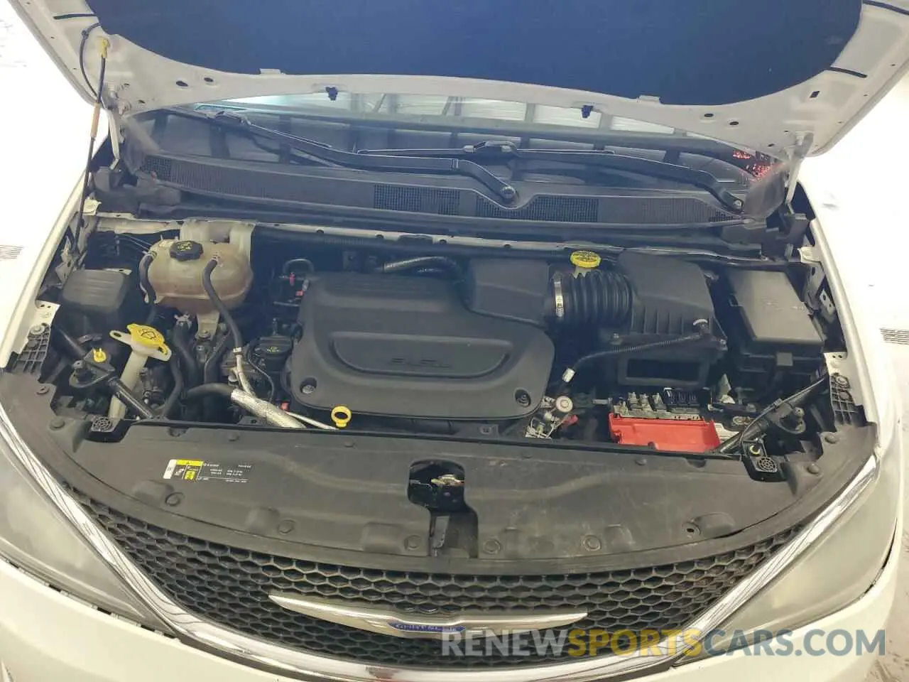 12 fotografías del automóvil dañado 2C4RC1BGXKR666001 CHRYSLER PACIFICA 2019