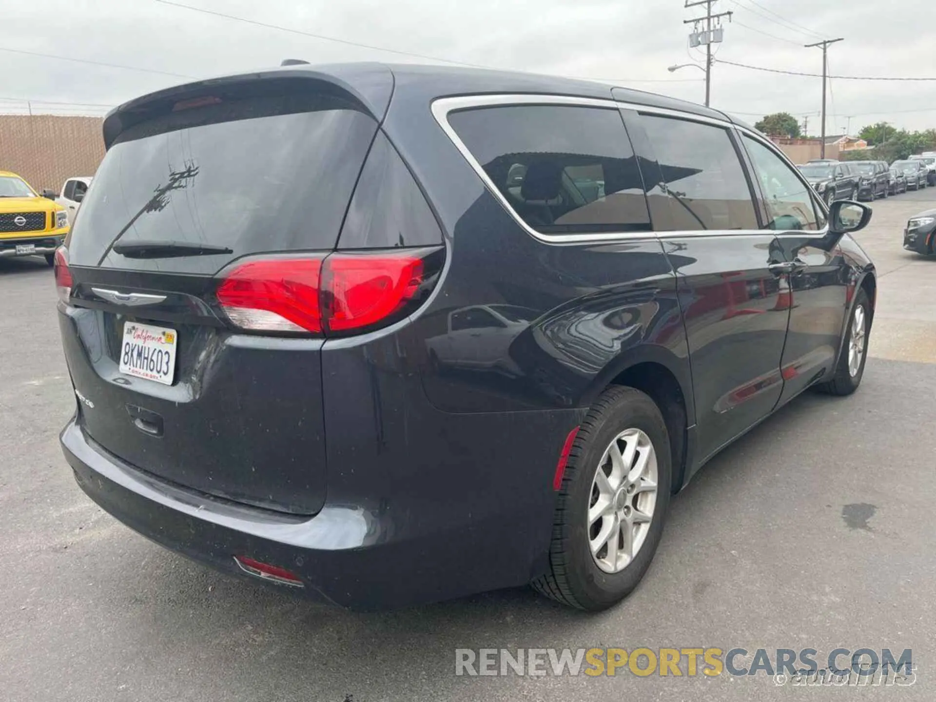 15 fotografías del automóvil dañado 2C4RC1CG0KR668242 CHRYSLER PACIFICA 2019