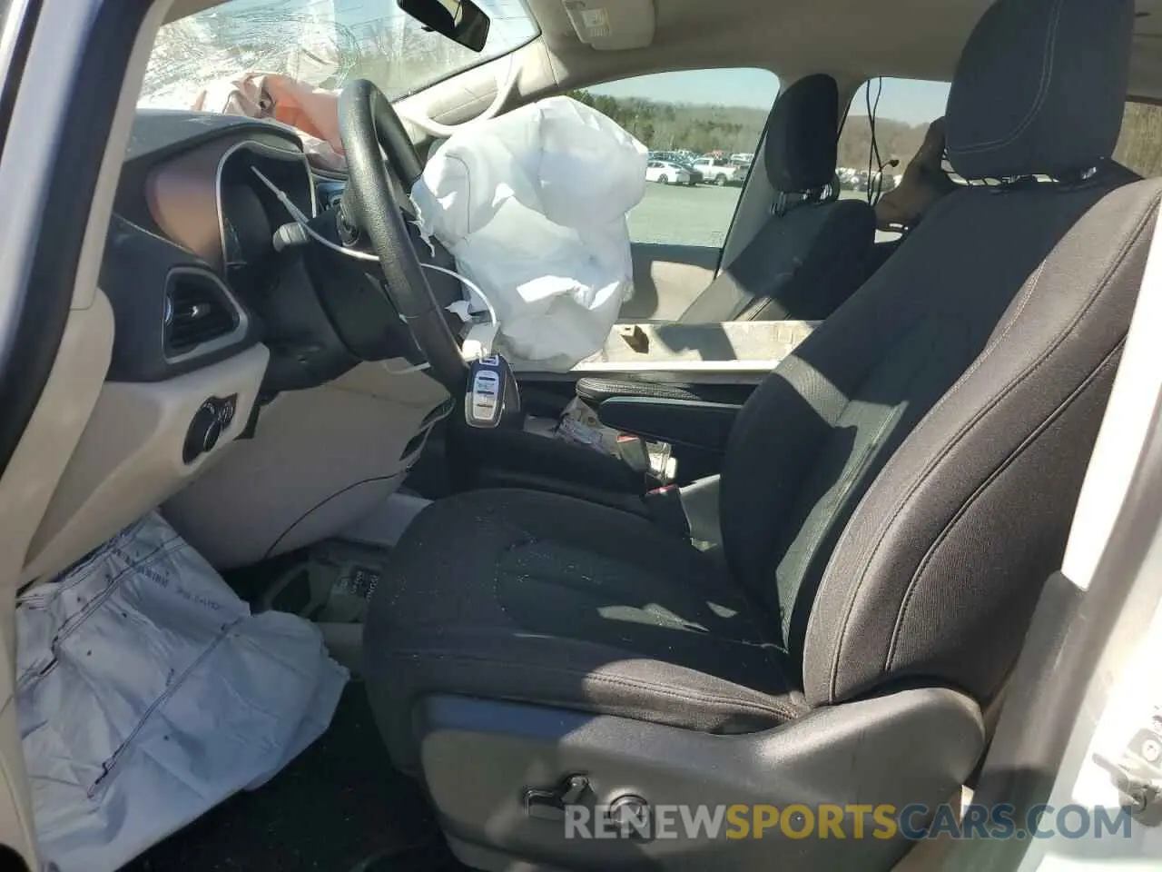 7 fotografías del automóvil dañado 2C4RC1CG1KR628428 CHRYSLER PACIFICA 2019