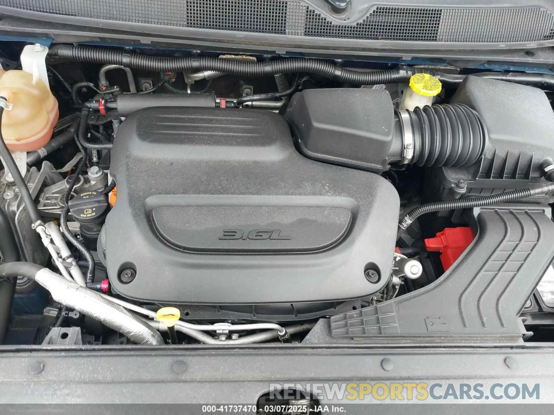 10 fotografías del automóvil dañado 2C4RC1CG7KR698323 CHRYSLER PACIFICA 2019