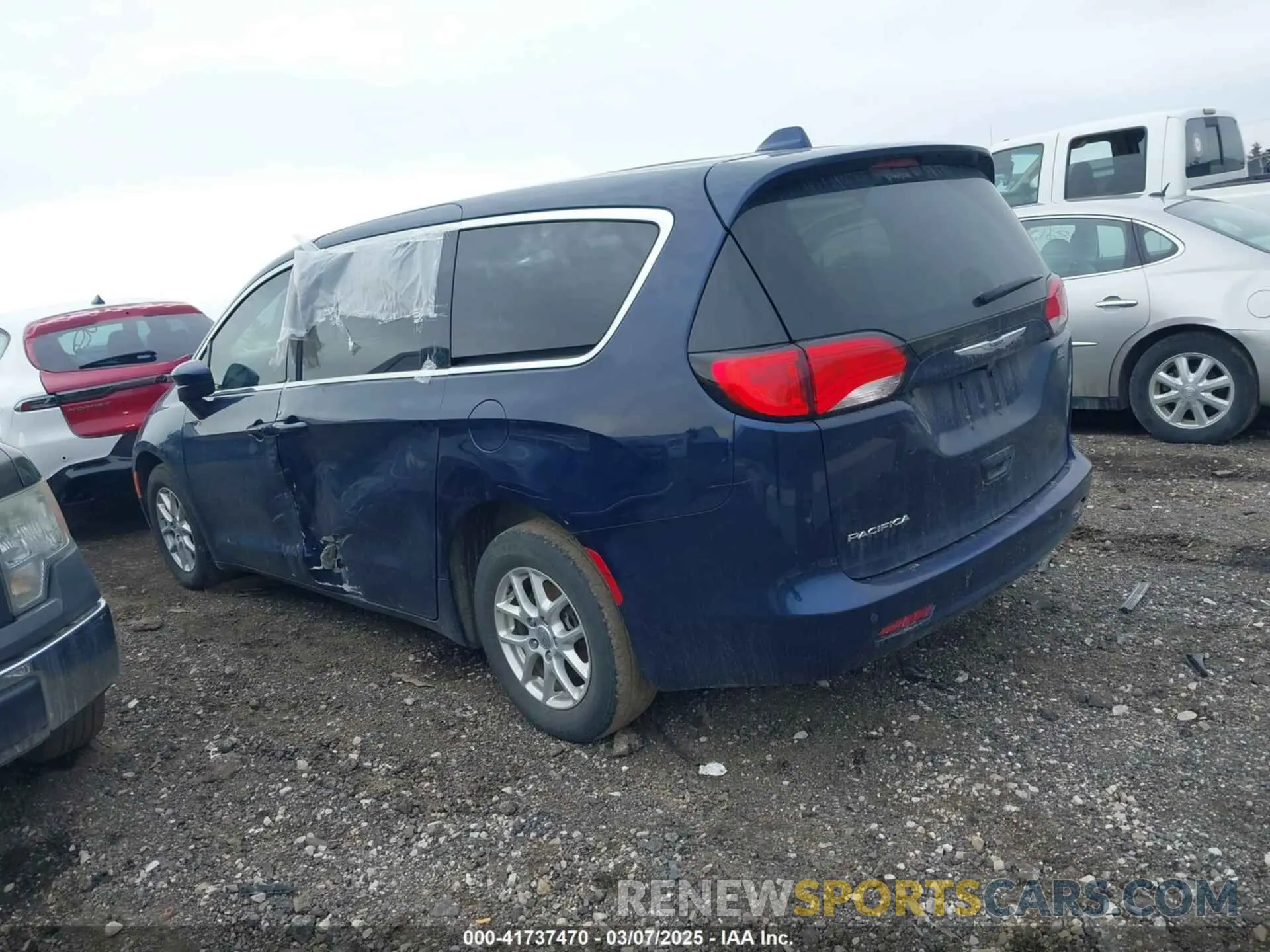 3 fotografías del automóvil dañado 2C4RC1CG7KR698323 CHRYSLER PACIFICA 2019