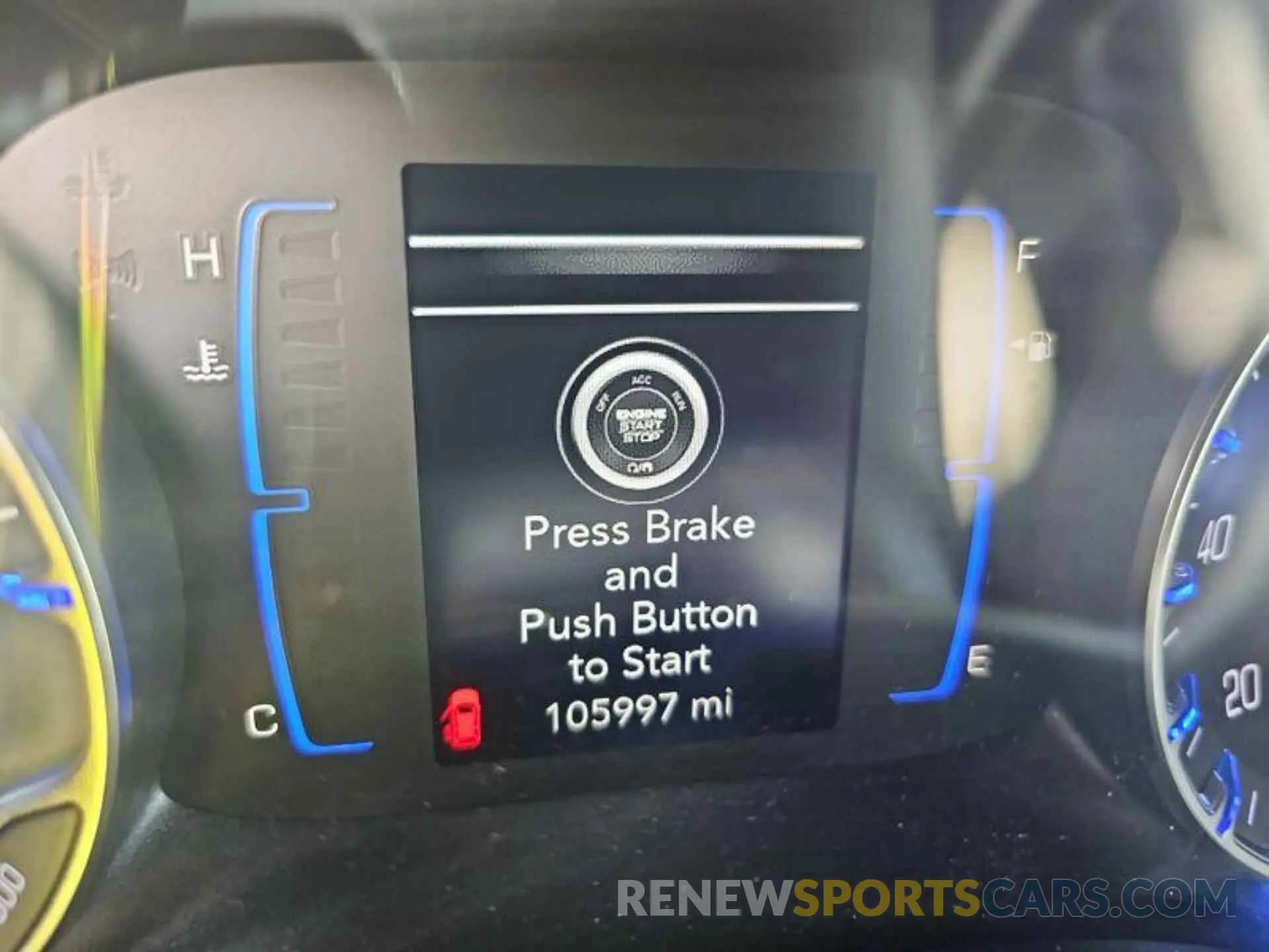 20 fotografías del automóvil dañado 2C4RC1DG6KR561193 CHRYSLER PACIFICA 2019