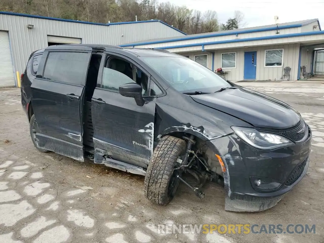 4 fotografías del automóvil dañado 2C4RC1EG0KR555095 CHRYSLER PACIFICA 2019