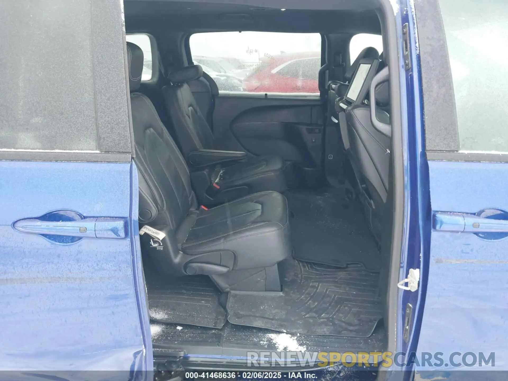 8 fotografías del automóvil dañado 2C4RC1EG1KR588803 CHRYSLER PACIFICA 2019