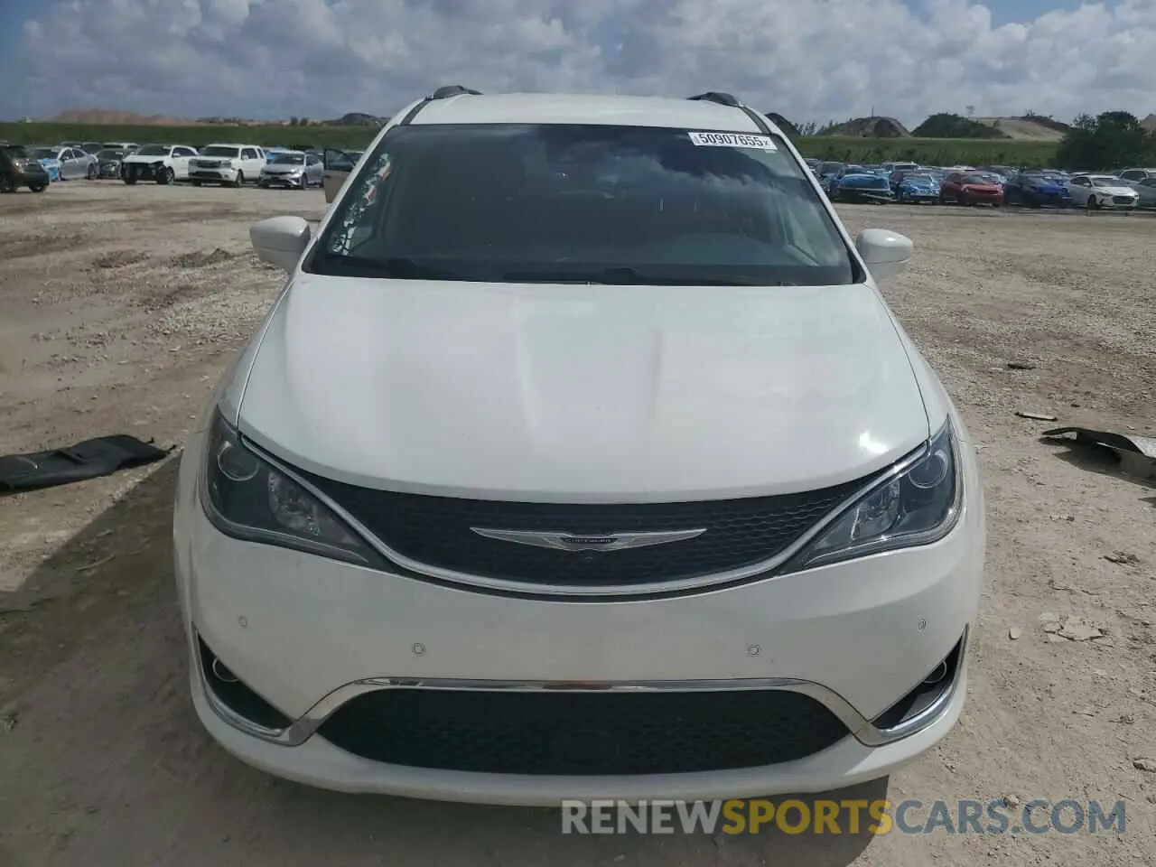 5 fotografías del automóvil dañado 2C4RC1EG3KR604726 CHRYSLER PACIFICA 2019