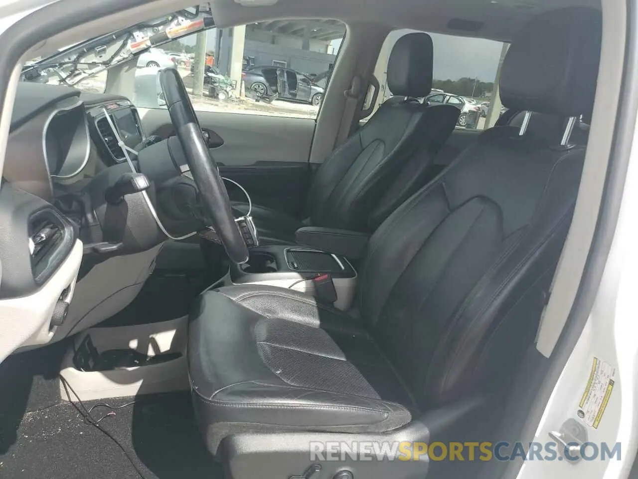 7 fotografías del automóvil dañado 2C4RC1EG3KR604726 CHRYSLER PACIFICA 2019