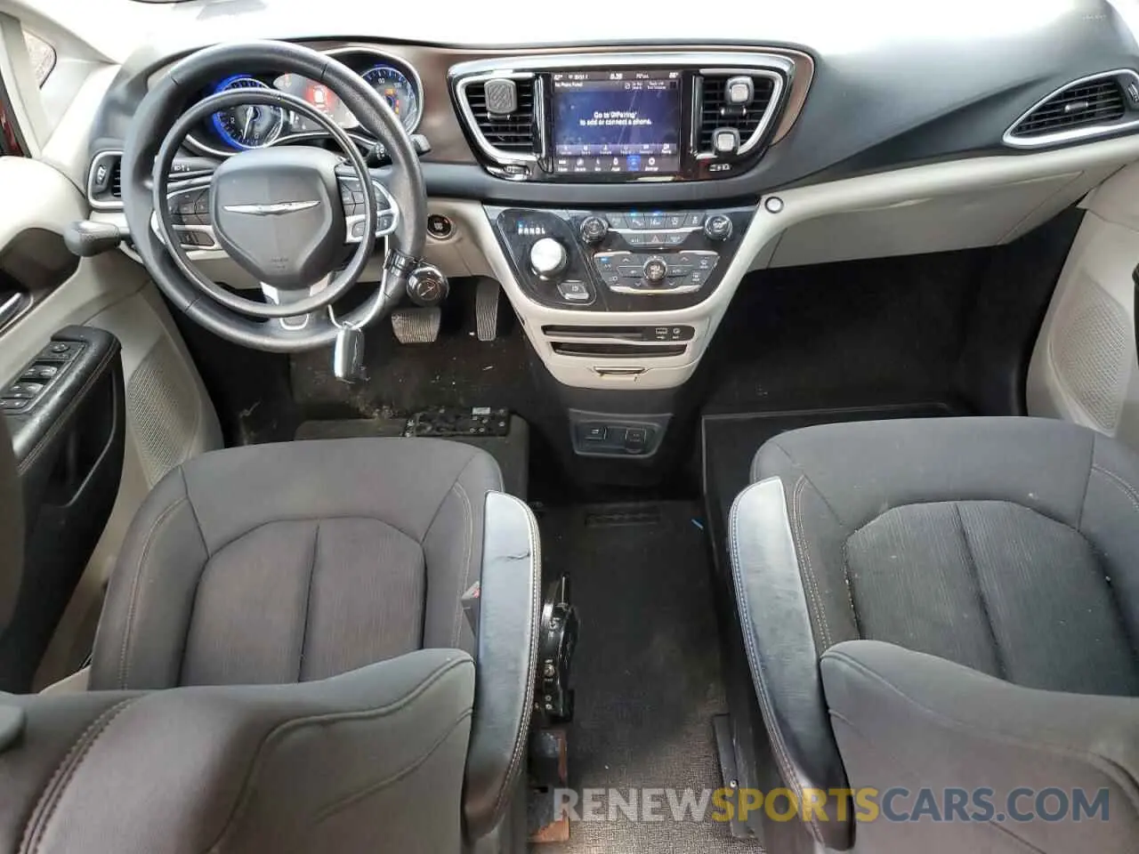 8 fotografías del automóvil dañado 2C4RC1FG1KR638971 CHRYSLER PACIFICA 2019