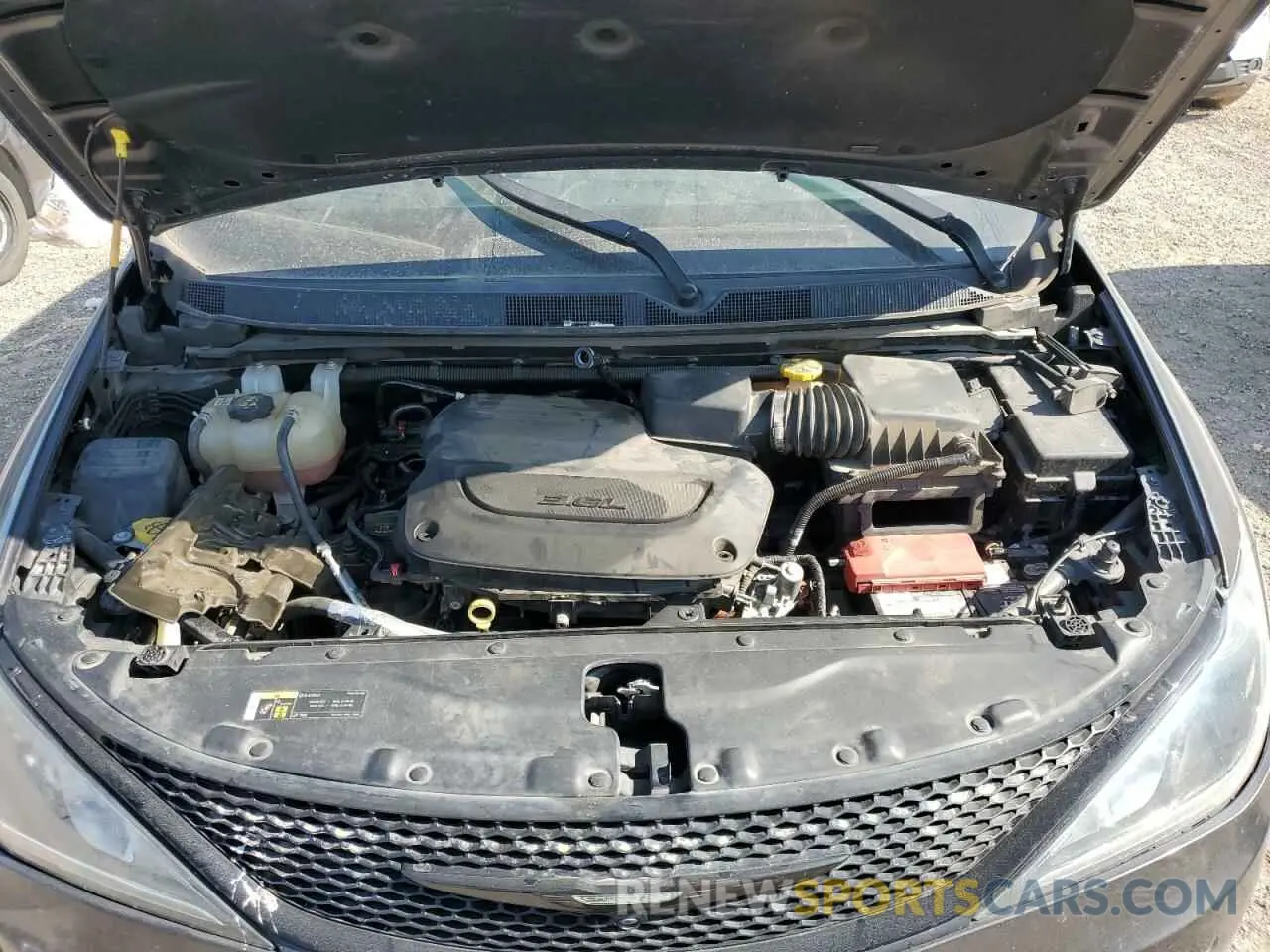 12 fotografías del automóvil dañado 2C4RC1FG3KR569071 CHRYSLER PACIFICA 2019