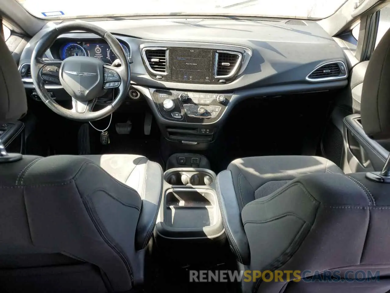 8 fotografías del automóvil dañado 2C4RC1FG3KR569071 CHRYSLER PACIFICA 2019