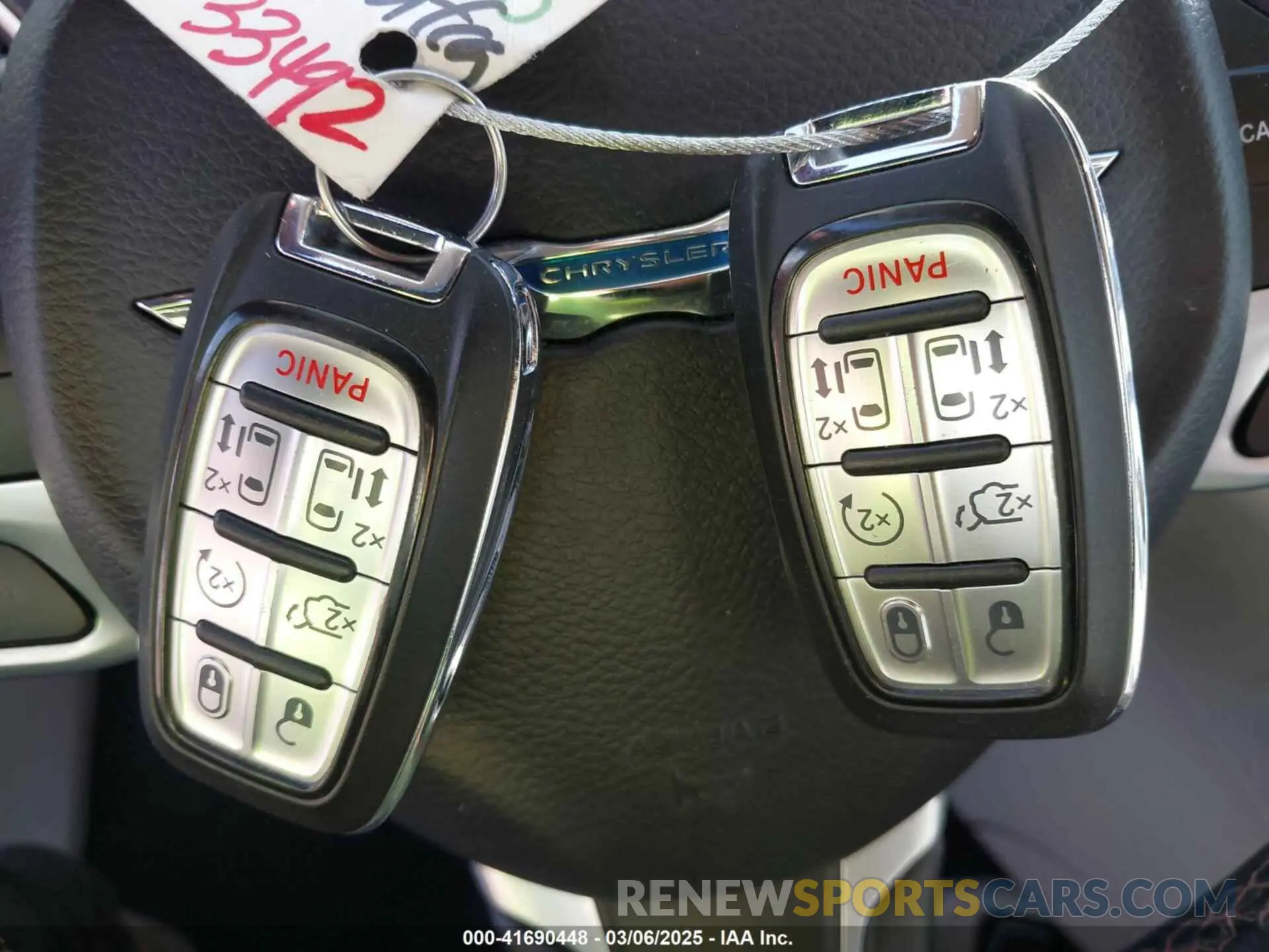 11 fotografías del automóvil dañado 2C4RC1FG6KR669150 CHRYSLER PACIFICA 2019