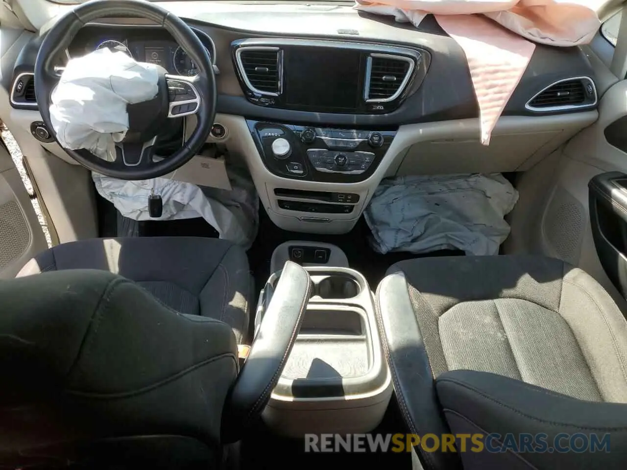 8 fotografías del automóvil dañado 2C4RC1FG6KR710750 CHRYSLER PACIFICA 2019