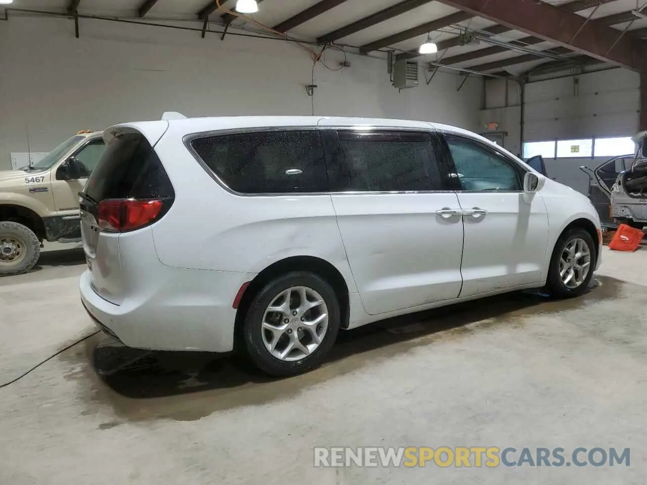 3 fotografías del automóvil dañado 2C4RC1FG7KR551074 CHRYSLER PACIFICA 2019