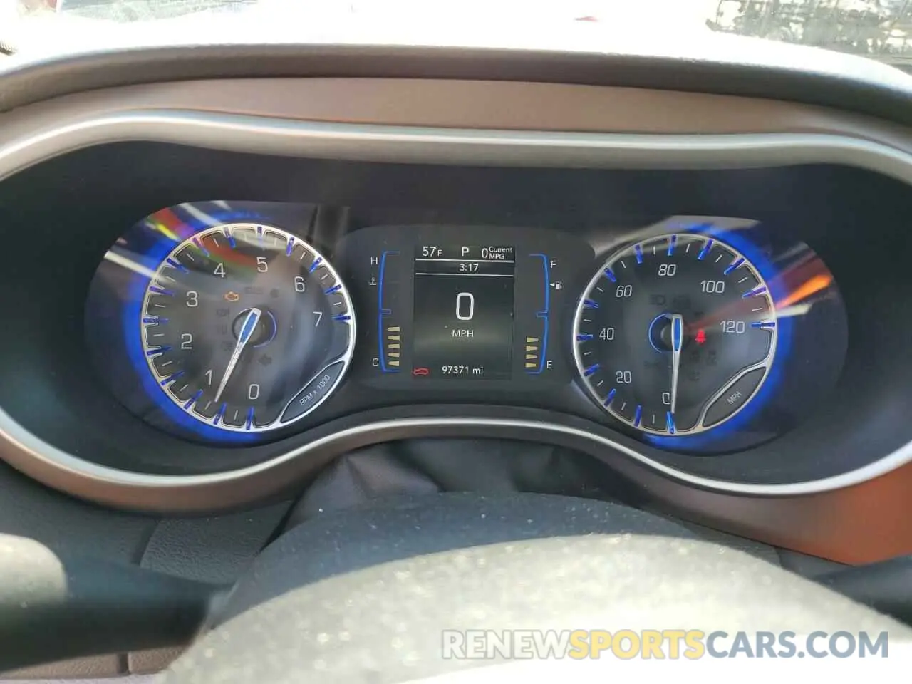 9 fotografías del automóvil dañado 2C4RC1FG7KR576086 CHRYSLER PACIFICA 2019