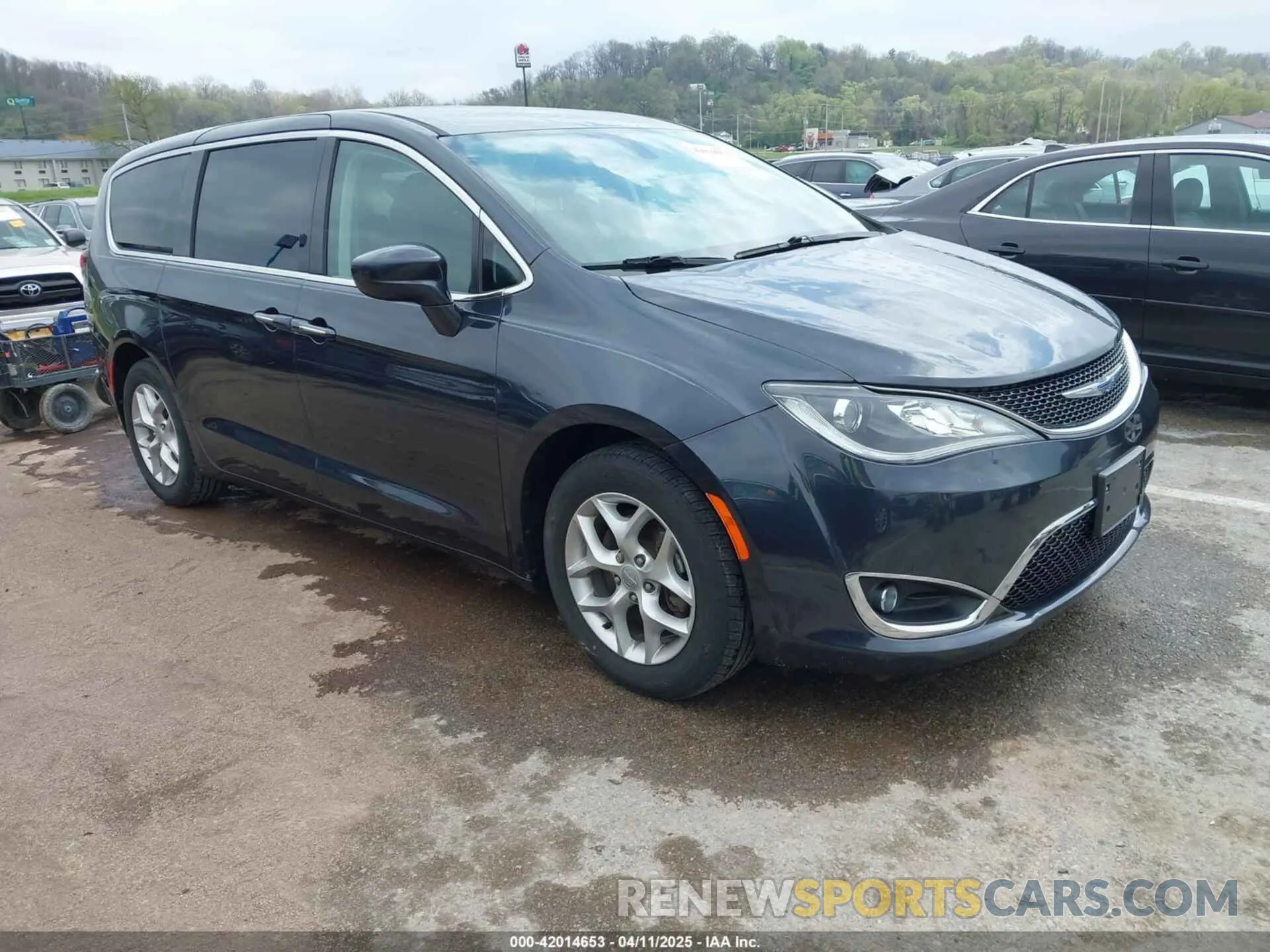 1 fotografías del automóvil dañado 2C4RC1FG7KR599738 CHRYSLER PACIFICA 2019