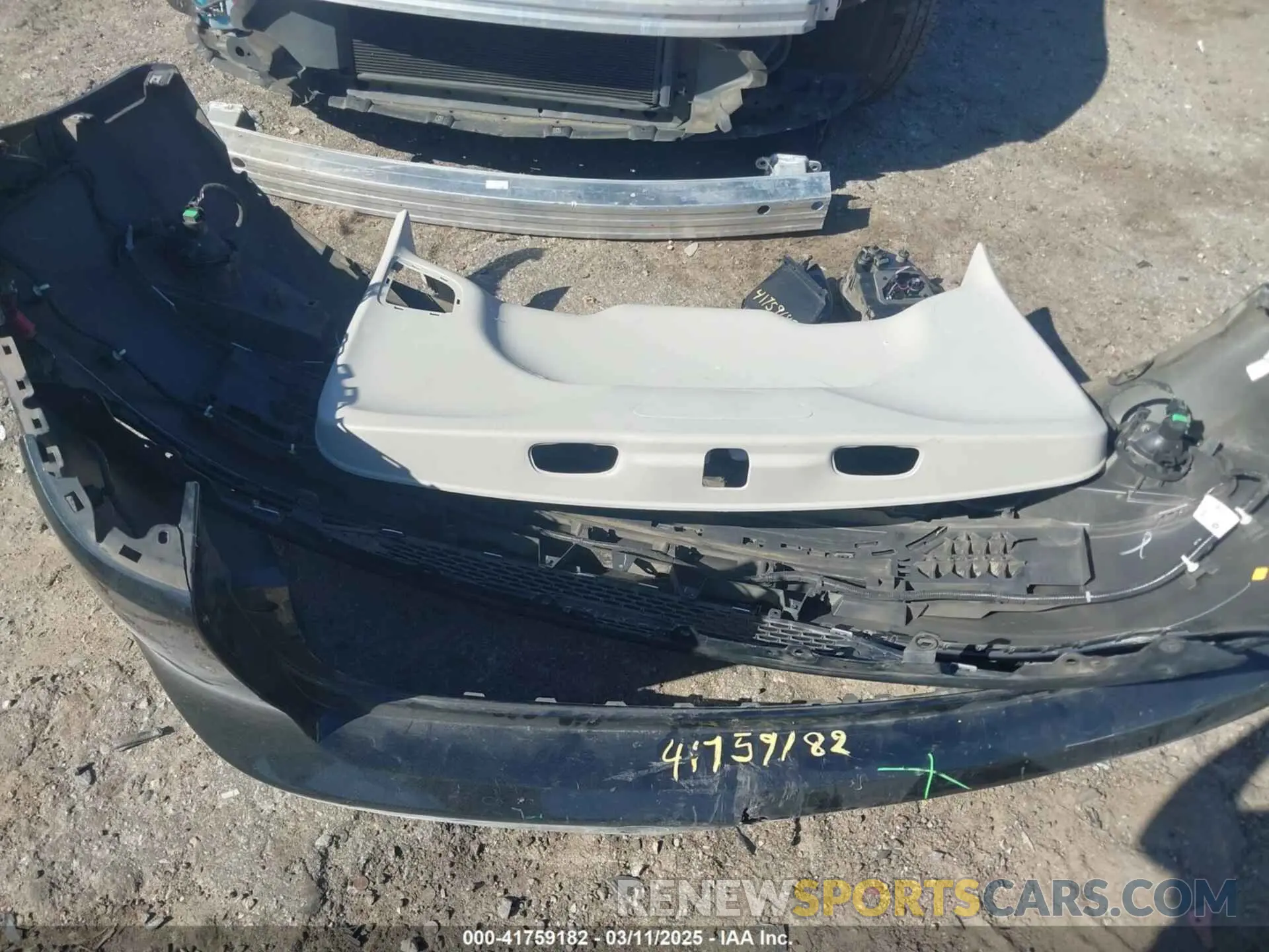 12 fotografías del automóvil dañado 2C4RC1FG9KR604227 CHRYSLER PACIFICA 2019