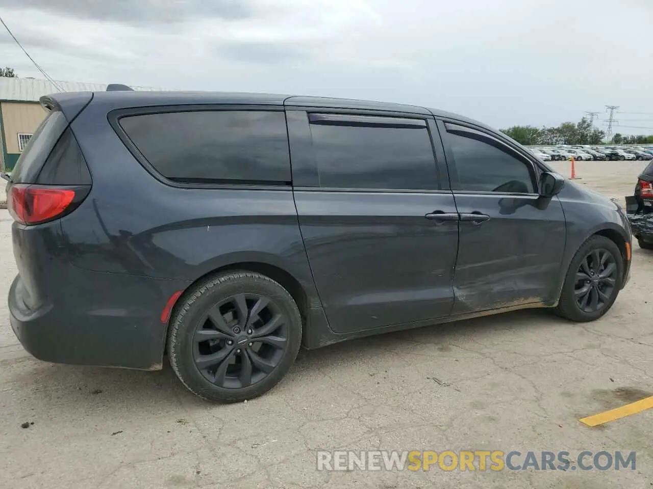 3 fotografías del automóvil dañado 2C4RC1FG9KR654271 CHRYSLER PACIFICA 2019