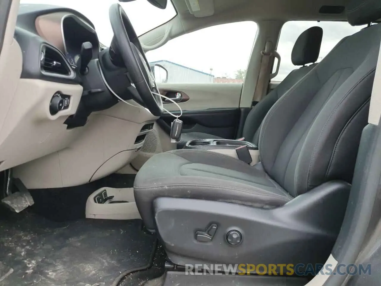 7 fotografías del automóvil dañado 2C4RC1FGXKR525472 CHRYSLER PACIFICA 2019