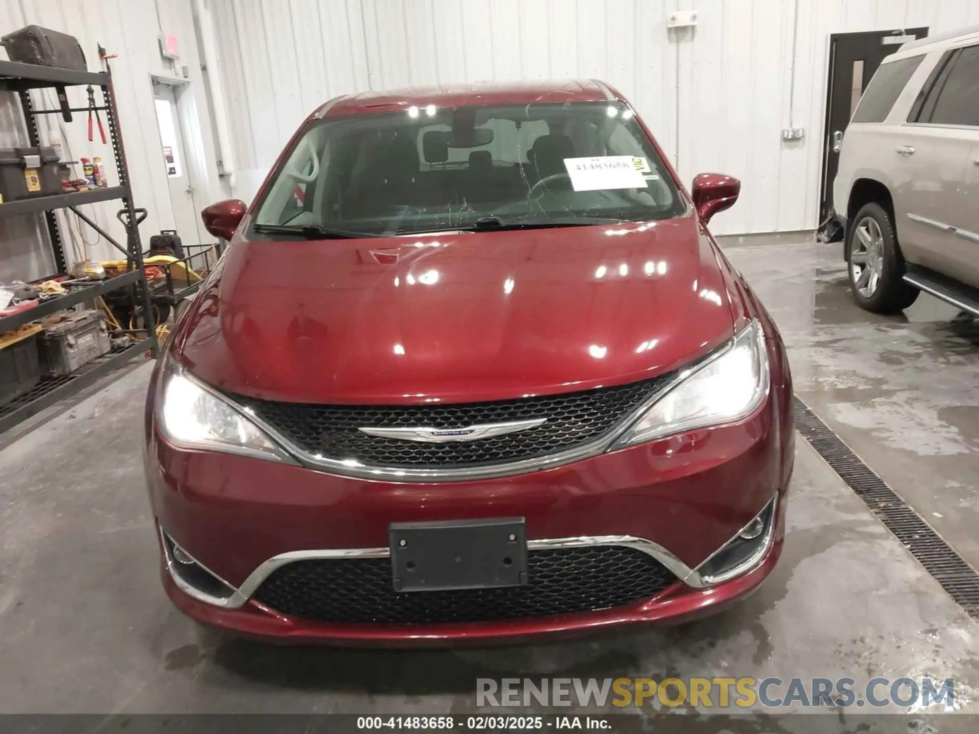 13 fotografías del automóvil dañado 2C4RC1FGXKR706264 CHRYSLER PACIFICA 2019