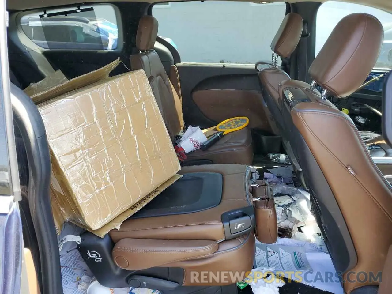 11 fotografías del automóvil dañado 2C4RC1GG0KR686122 CHRYSLER PACIFICA 2019