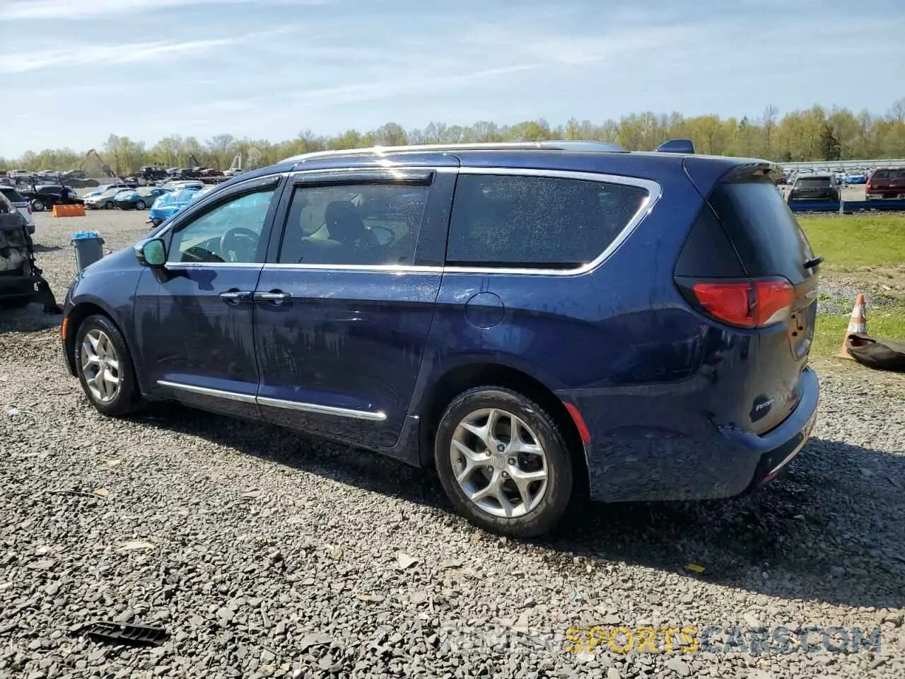 2 fotografías del automóvil dañado 2C4RC1GG0KR686122 CHRYSLER PACIFICA 2019