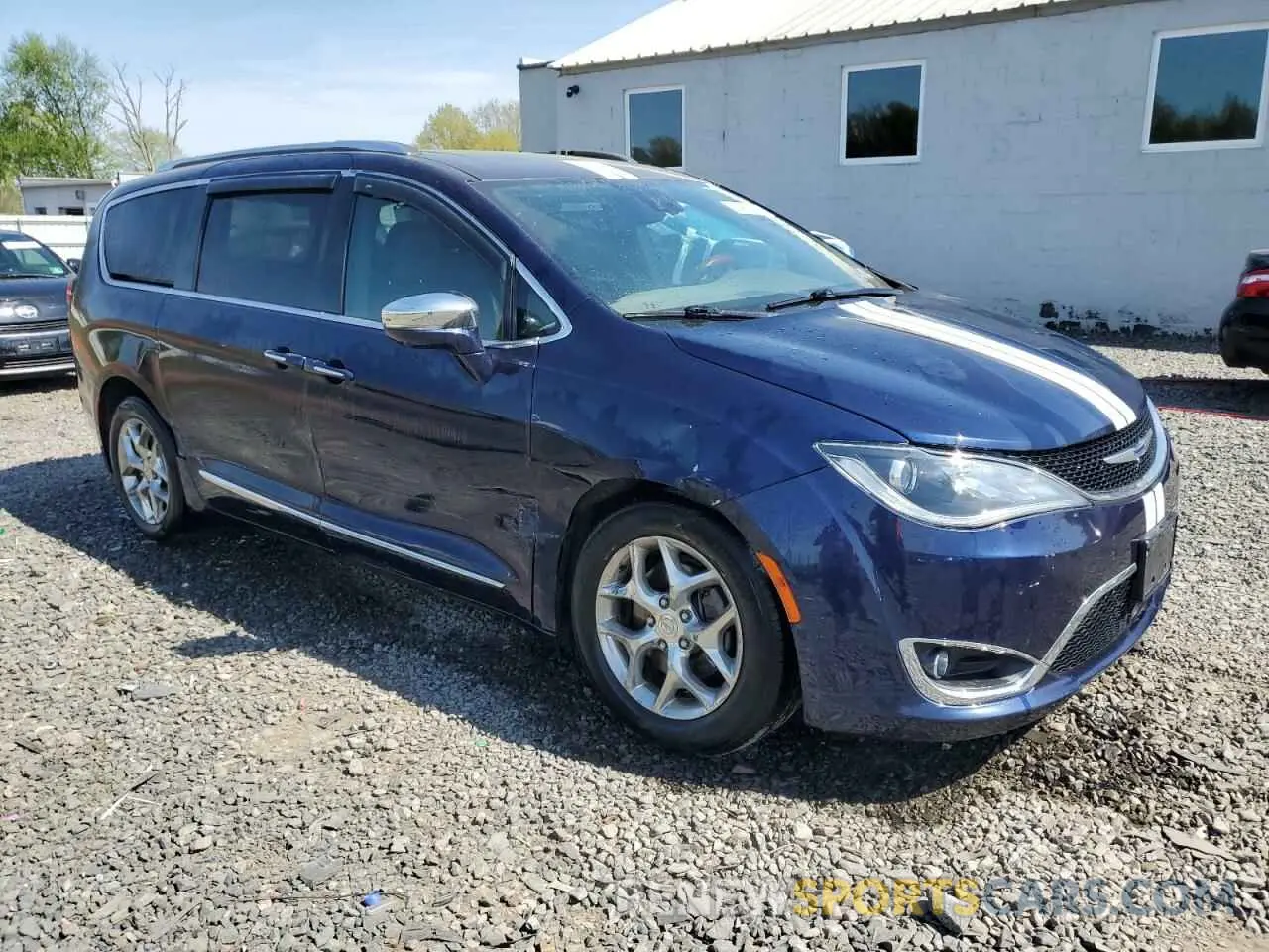 4 fotografías del automóvil dañado 2C4RC1GG0KR686122 CHRYSLER PACIFICA 2019