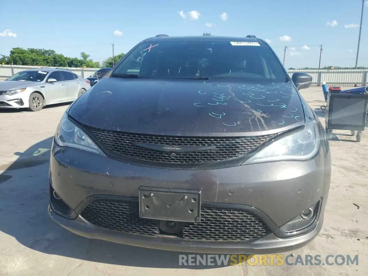 5 fotografías del automóvil dañado 2C4RC1GG1KR569455 CHRYSLER PACIFICA 2019