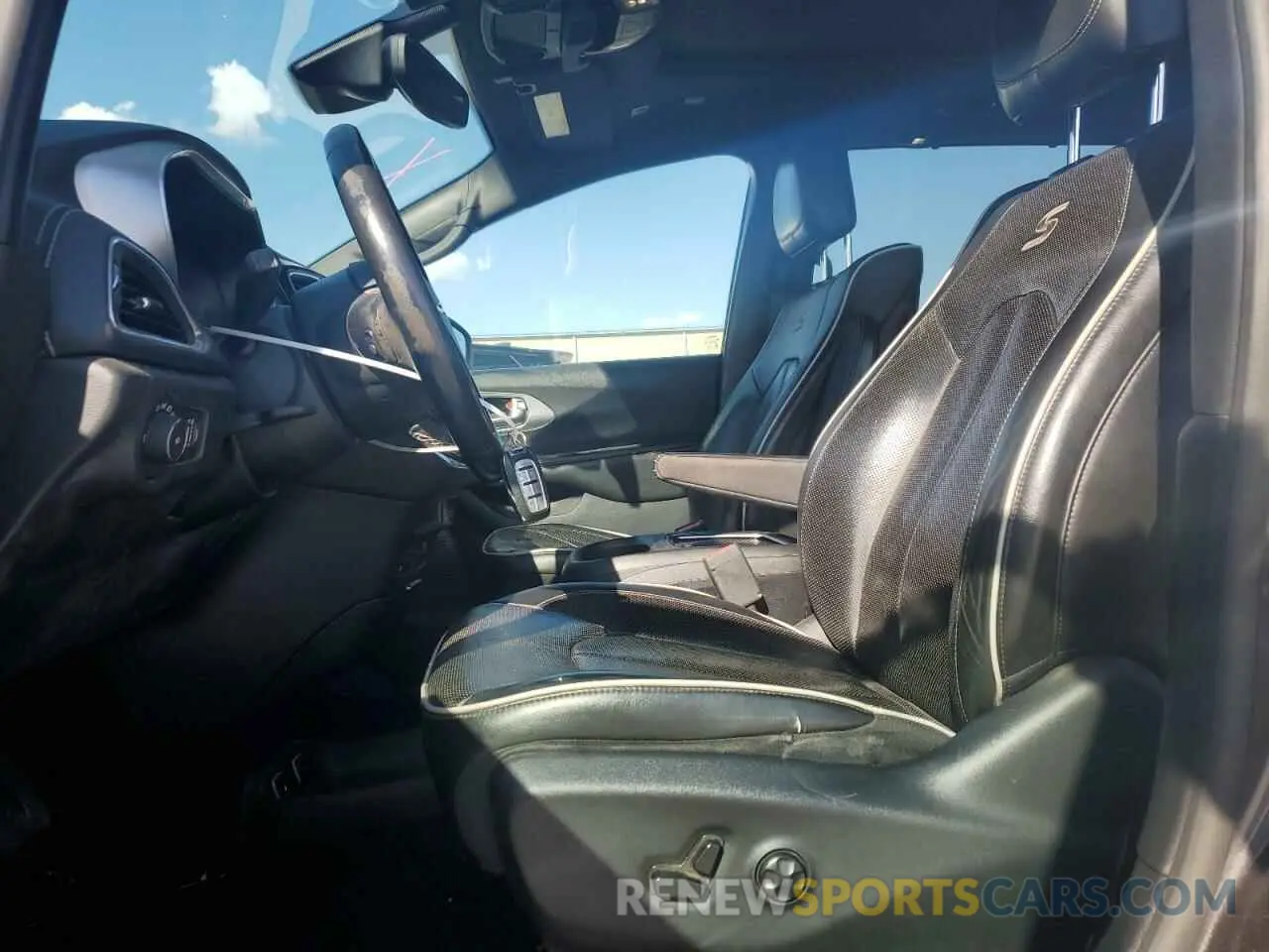 7 fotografías del automóvil dañado 2C4RC1GG1KR569455 CHRYSLER PACIFICA 2019