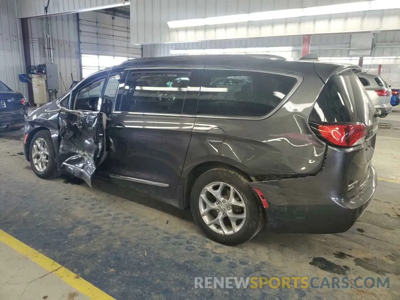 2 fotografías del automóvil dañado 2C4RC1GG2KR541146 CHRYSLER PACIFICA 2019