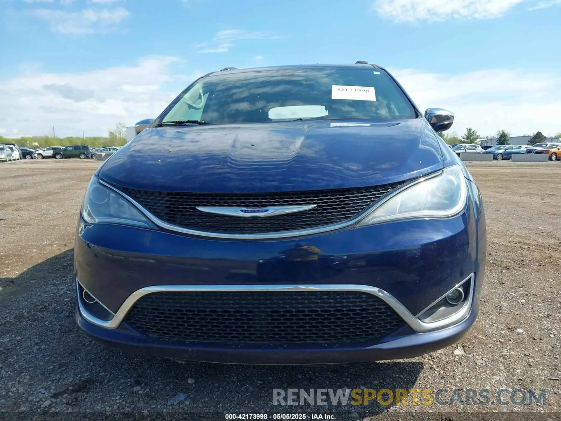 12 fotografías del automóvil dañado 2C4RC1GG2KR655440 CHRYSLER PACIFICA 2019