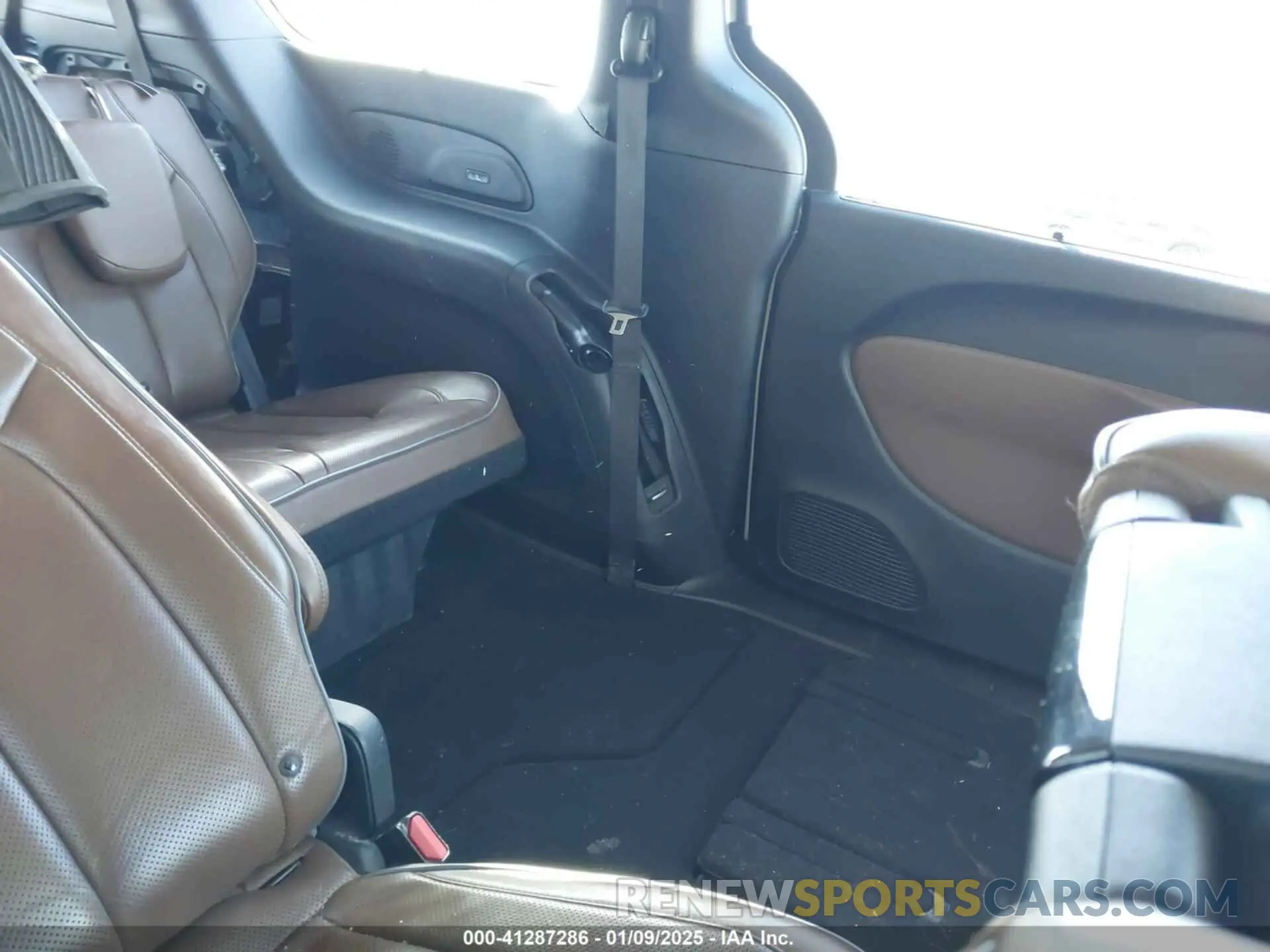 8 fotografías del automóvil dañado 2C4RC1GG4KR629258 CHRYSLER PACIFICA 2019