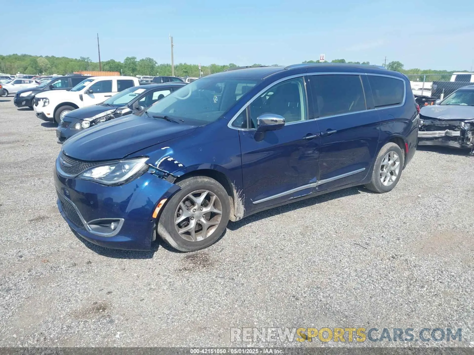 2 fotografías del automóvil dañado 2C4RC1GG4KR644178 CHRYSLER PACIFICA 2019
