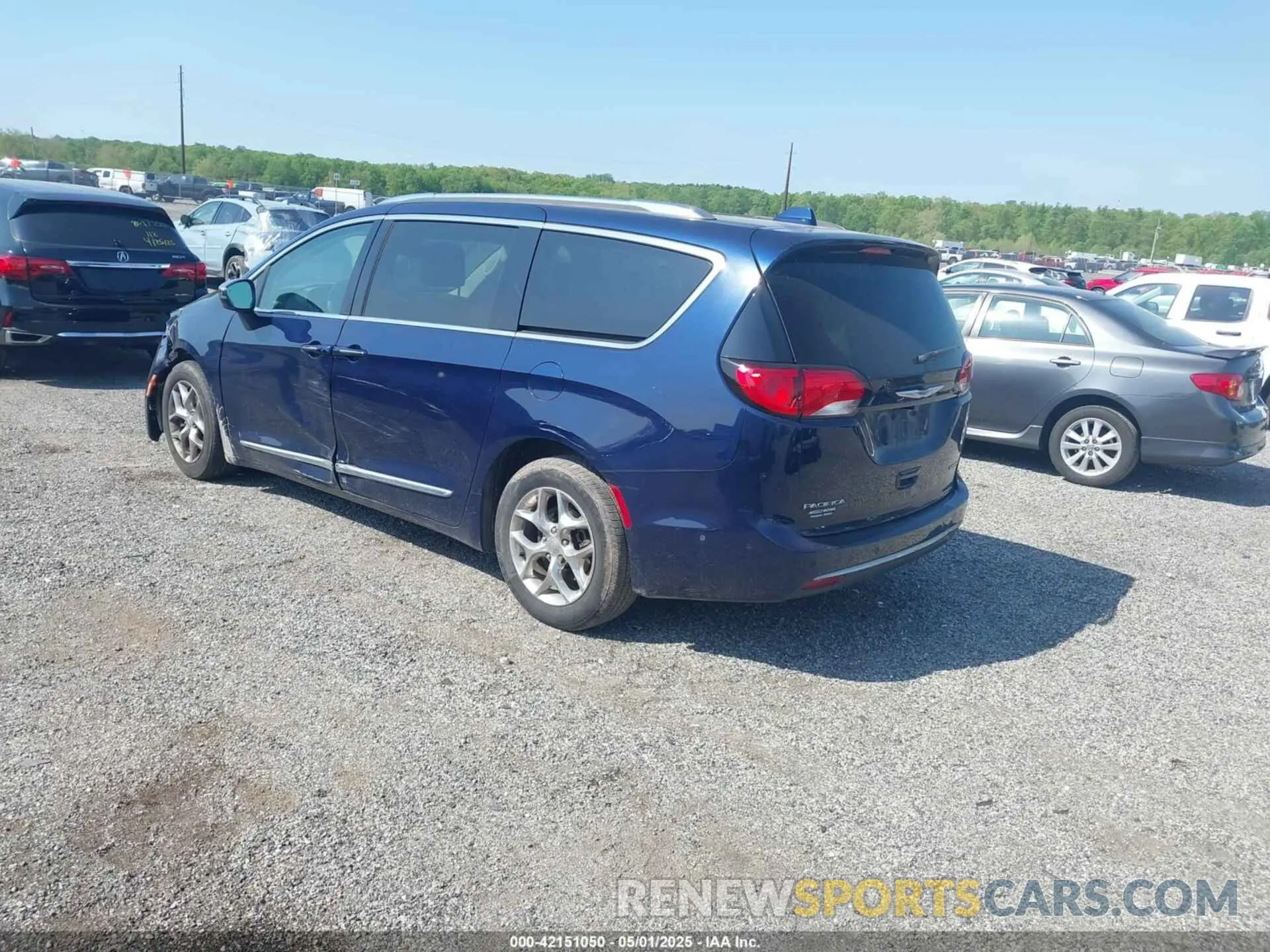 3 fotografías del automóvil dañado 2C4RC1GG4KR644178 CHRYSLER PACIFICA 2019