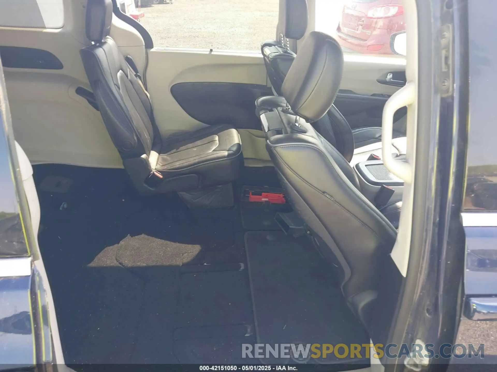8 fotografías del automóvil dañado 2C4RC1GG4KR644178 CHRYSLER PACIFICA 2019