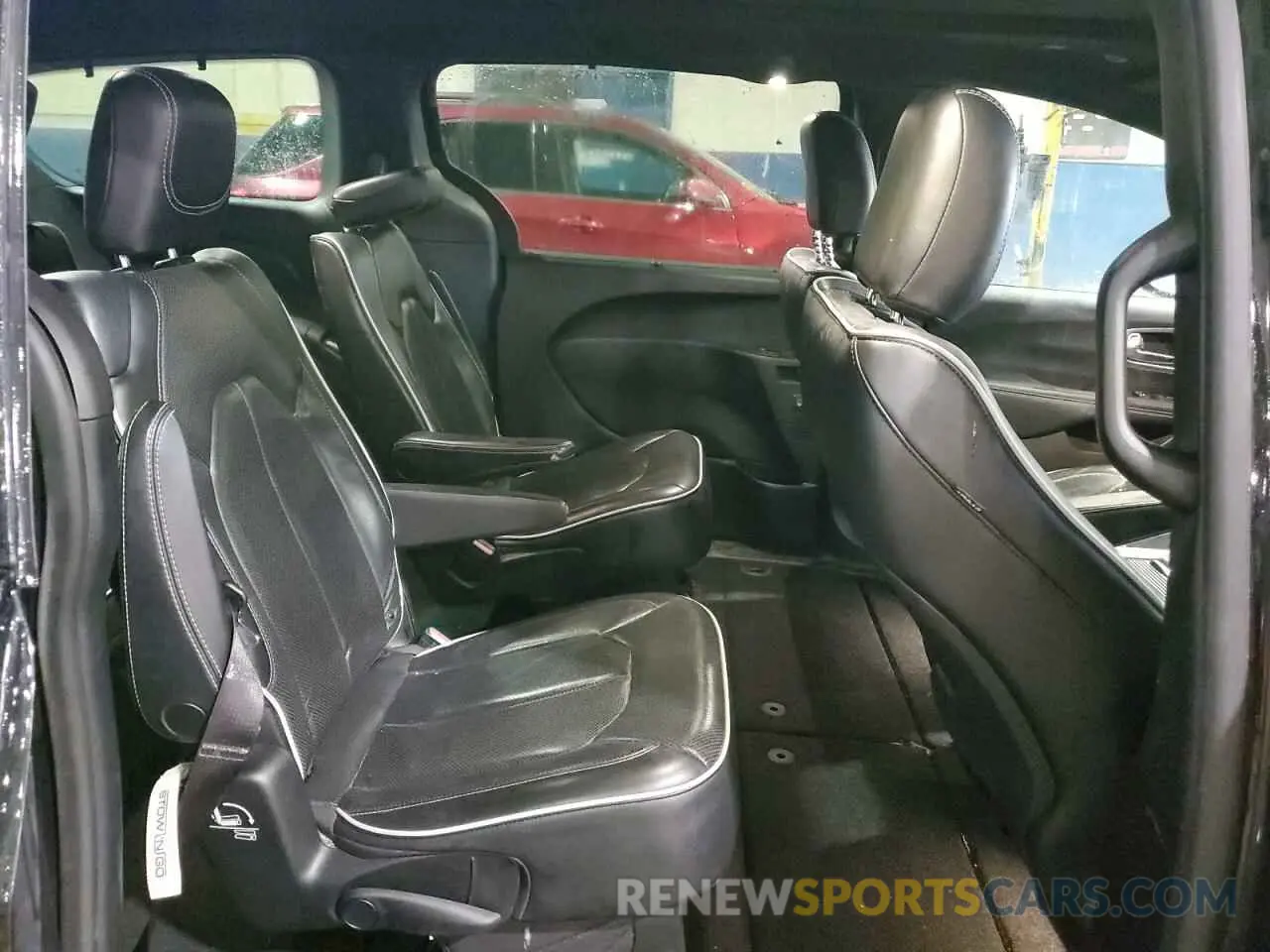 11 fotografías del automóvil dañado 2C4RC1GG6KR597803 CHRYSLER PACIFICA 2019