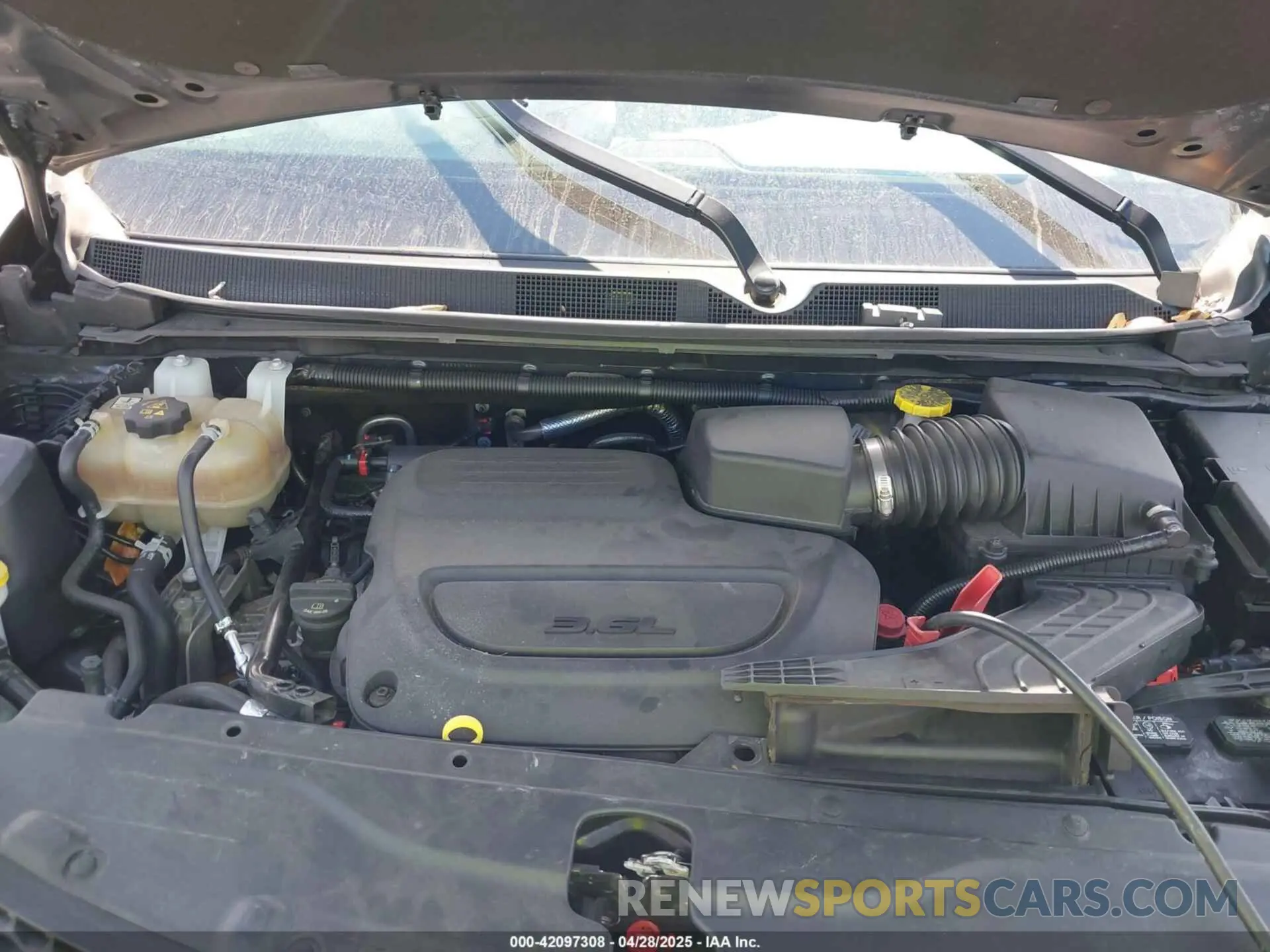 10 fotografías del automóvil dañado 2C4RC1GG8KR657371 CHRYSLER PACIFICA 2019