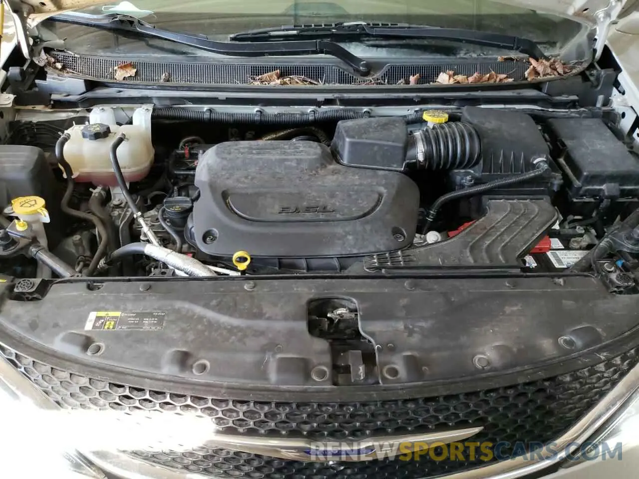 12 fotografías del automóvil dañado 2C4RC1GG8KR715091 CHRYSLER PACIFICA 2019